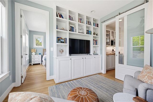 115 S Columbia Drive, Decatur, GA 30030