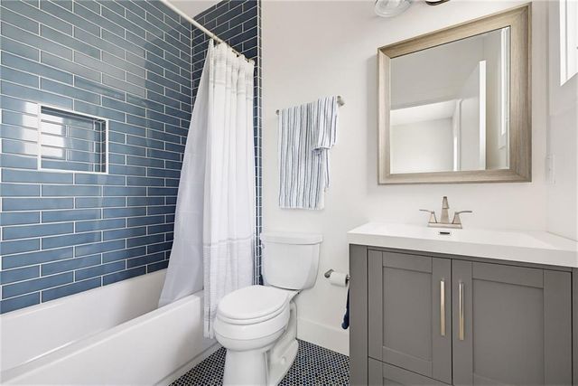 115 S Columbia Drive, Decatur, GA 30030