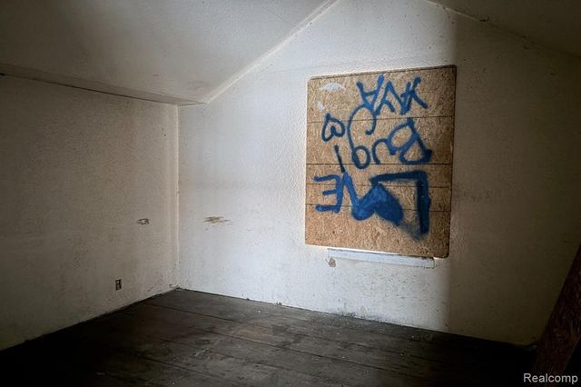 19375 Danbury Street, Detroit, MI 48203