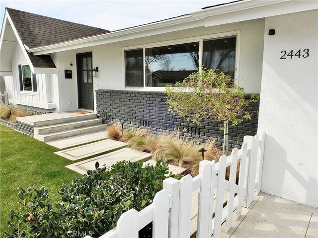 2443 Fordham, Costa Mesa, CA 92626