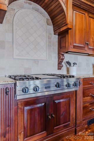 414 Trails End, Bryson City, NC 28713