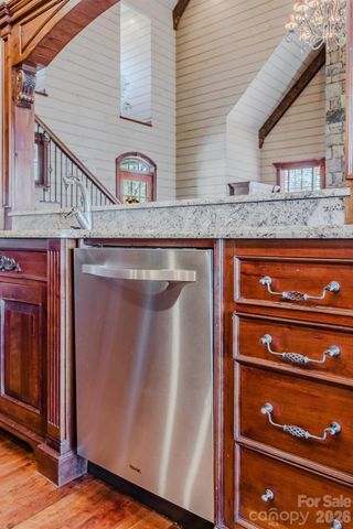 414 Trails End, Bryson City, NC 28713