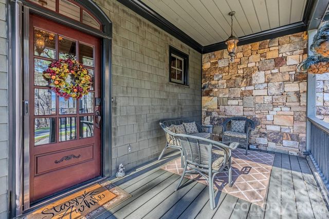 414 Trails End, Bryson City, NC 28713