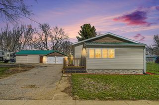 617 E Eliza Street, Schoolcraft Vllg, MI 49087