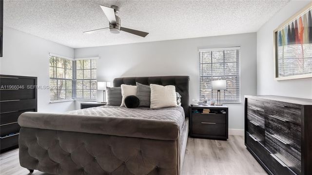 4716 NW 114th Dr, Coral Springs, FL 33076