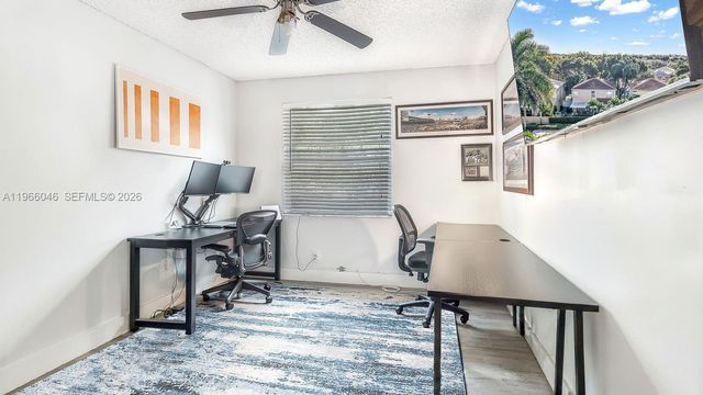 4716 NW 114th Dr, Coral Springs, FL 33076