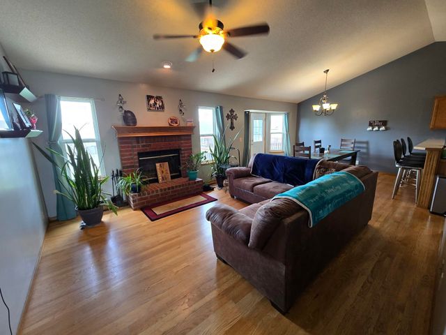 8841 N Hidden Lane, Park City, KS 67147