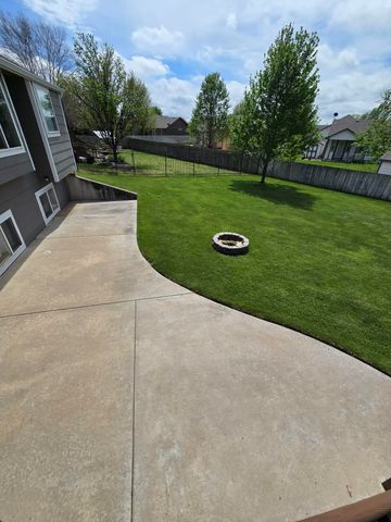 8841 N Hidden Lane, Park City, KS 67147