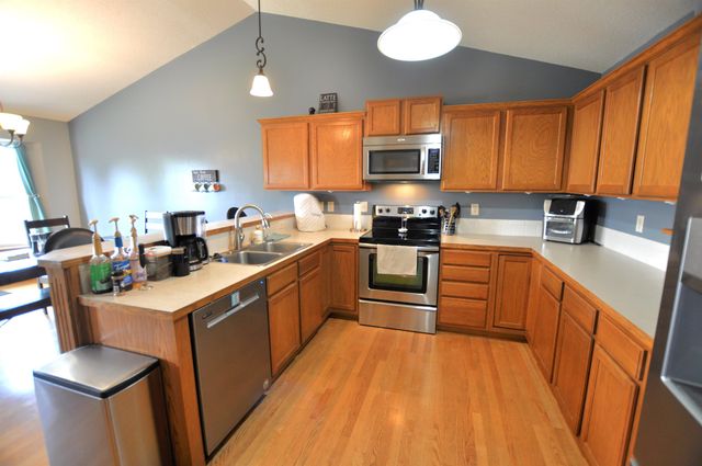 8841 N Hidden Lane, Park City, KS 67147
