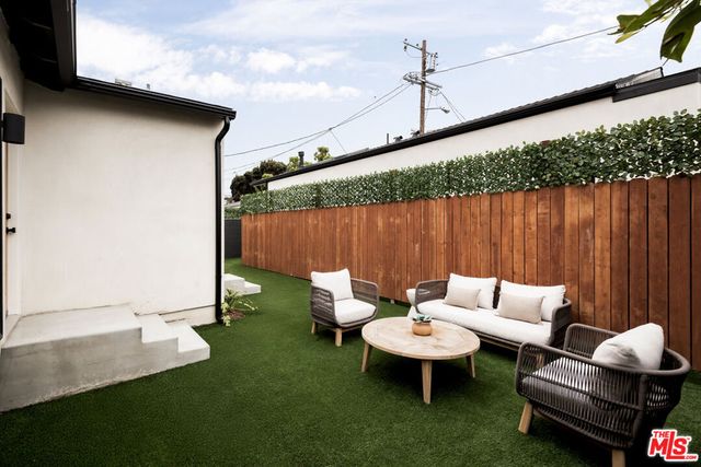 11838 Juniette, Culver City, CA 90230