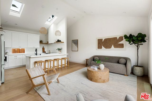 11838 Juniette, Culver City, CA 90230
