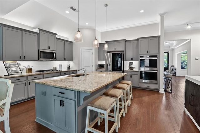 52 Vandiver Court, Acworth, GA 30101