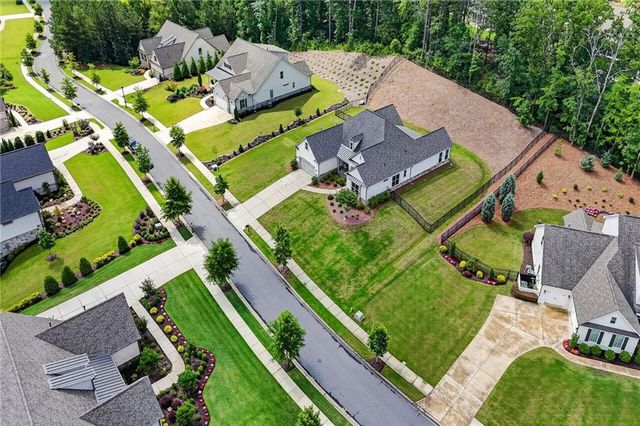 52 Vandiver Court, Acworth, GA 30101