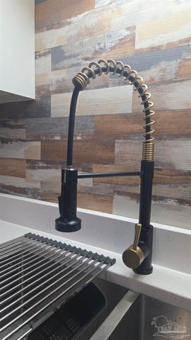 1364 Redwood Ln, Gulf Breeze, FL 32563