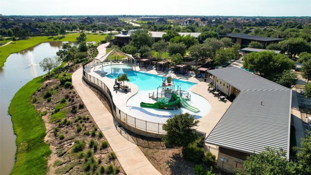 6902 Shoreline View Dr, Katy, TX 77493