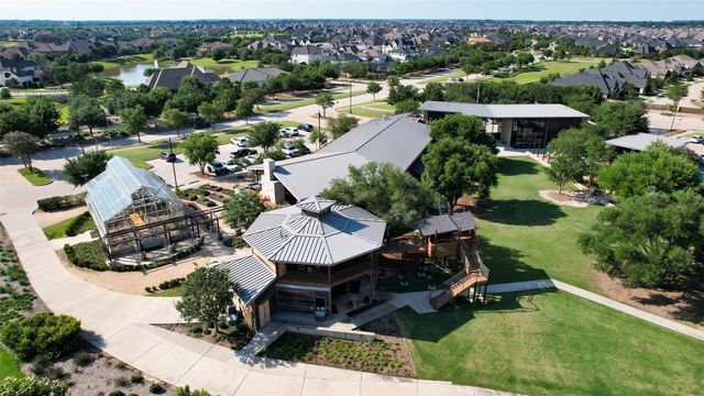 6902 Shoreline View Dr, Katy, TX 77493