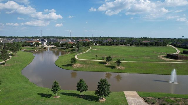 6902 Shoreline View Dr, Katy, TX 77493
