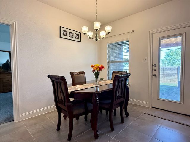 2704 Ainsworth Road, Aubrey, TX 76227
