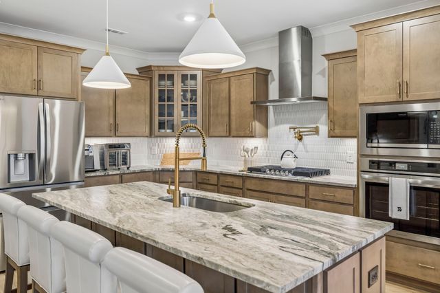 837 Odell Dr, White House, TN 37188