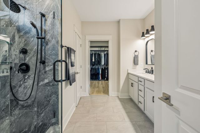 837 Odell Dr, White House, TN 37188