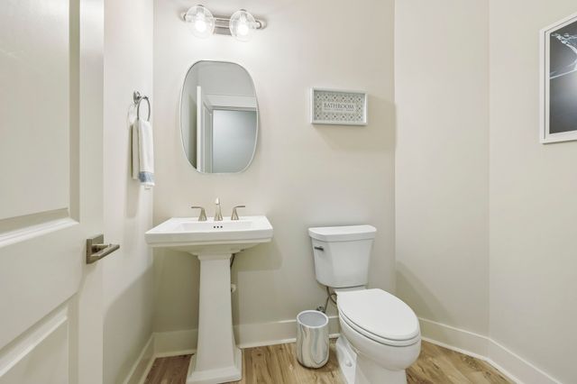 837 Odell Dr, White House, TN 37188