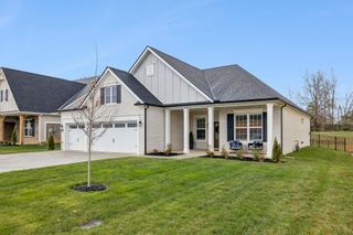 837 Odell Dr, White House, TN 37188