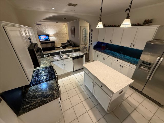 2860 Wild Oak Lane, Rockwall, TX 75032