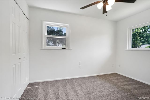 2436 Toby Road, Orion Charter Township, MI 48359