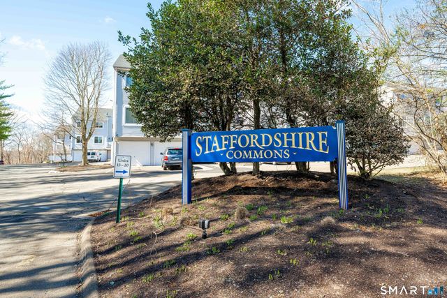 109 Staffordshire Commons Drive 109, Wallingford, CT 06492