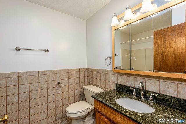 109 Staffordshire Commons Drive 109, Wallingford, CT 06492