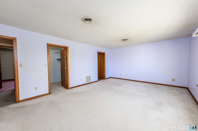 109 Staffordshire Commons Drive 109, Wallingford, CT 06492