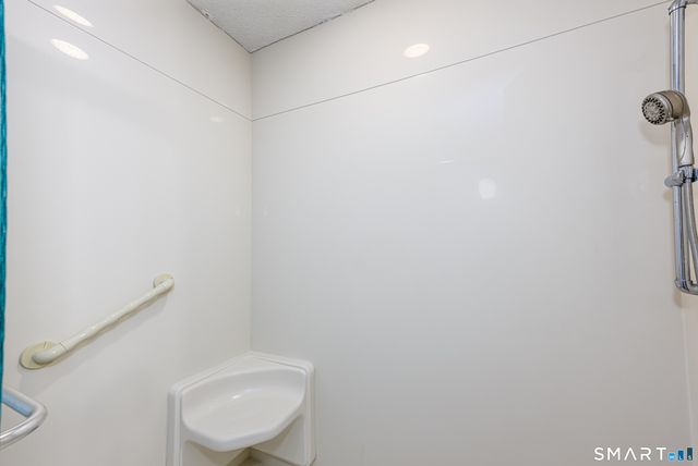 109 Staffordshire Commons Drive 109, Wallingford, CT 06492