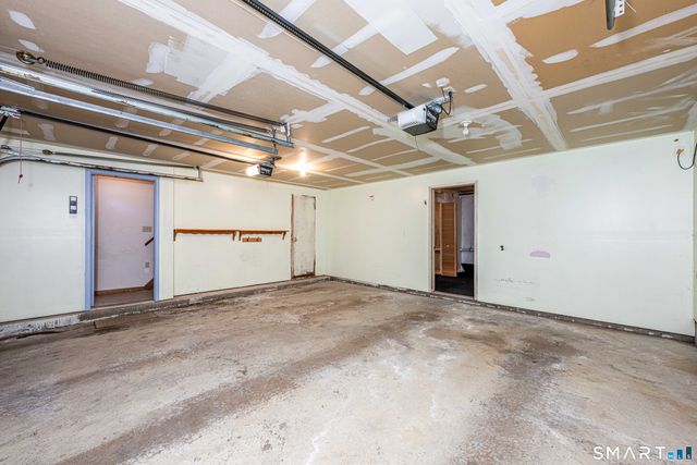 109 Staffordshire Commons Drive 109, Wallingford, CT 06492