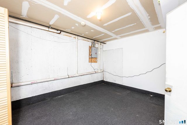 109 Staffordshire Commons Drive 109, Wallingford, CT 06492