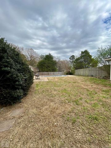 5227 Harrisburg Road, Jonesboro, AR 72404