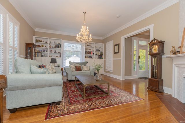 116 Sycamore Street, Newburgh, IN 47630