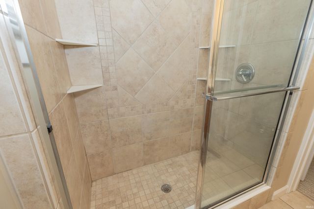 116 Sycamore Street, Newburgh, IN 47630