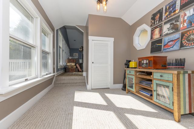 116 Sycamore Street, Newburgh, IN 47630