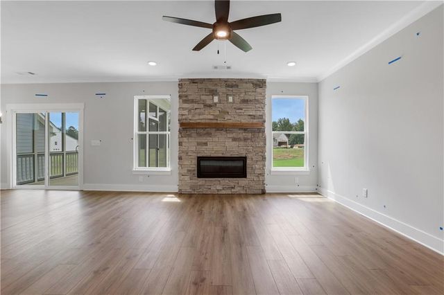 4250 Mary Ruth Way, Loganville, GA 30052