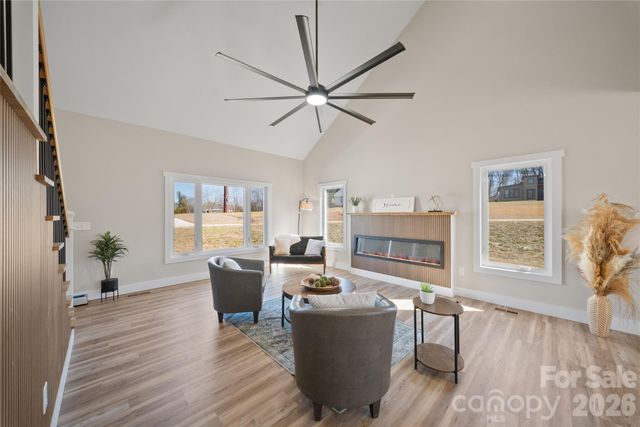 78 Scott Meadows Drive, Asheville, NC 28806