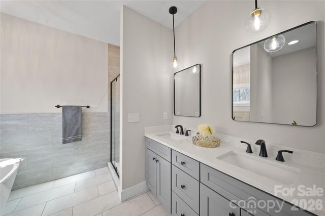 78 Scott Meadows Drive, Asheville, NC 28806