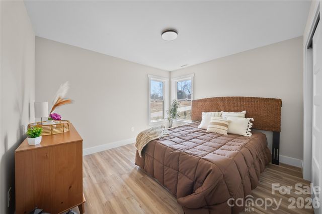 78 Scott Meadows Drive, Asheville, NC 28806