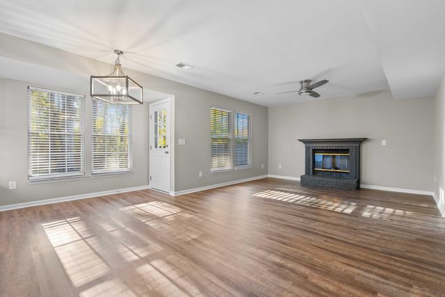 8335 Coventry, North Charleston, SC 29420