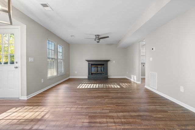 8335 Coventry, North Charleston, SC 29420