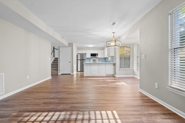 8335 Coventry, North Charleston, SC 29420