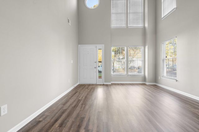 8335 Coventry, North Charleston, SC 29420