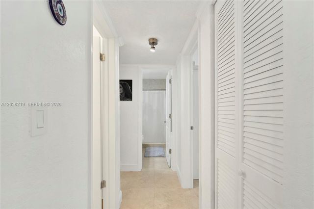 4260 SW 68th Ct, Miami, FL 33155