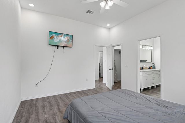 3605 flint rock Circle, Granbury, TX 76048