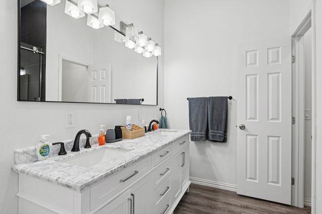 3605 flint rock Circle, Granbury, TX 76048