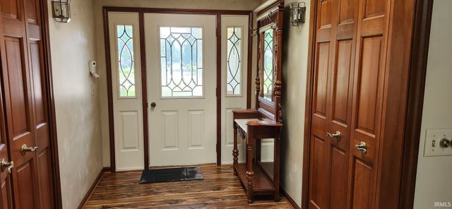 56527 Woodbine Lane, Elkhart, IN 46516